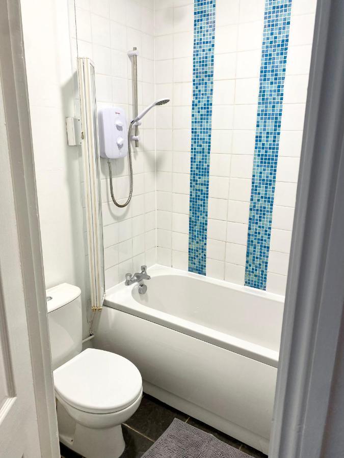 Torquay, 2 Bedrooms, Sleep 6, Free Parking, Torbay Eksteriør billede